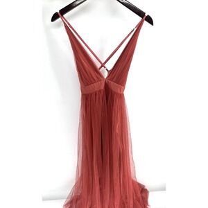 Ever After Mesh Lined Evening Formal Wedding Party Dress Size Medium